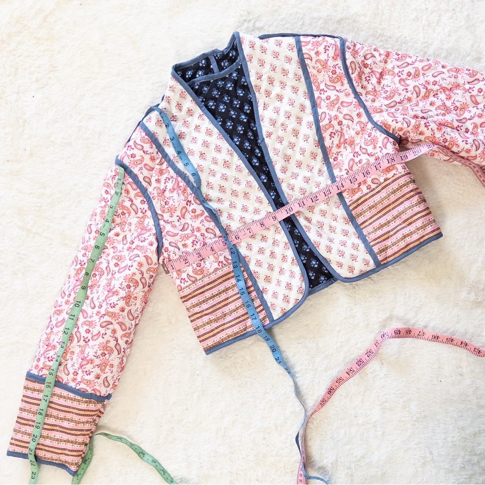 Reversible Quilted Patchwork Cropped Jacket Pink … - image 6